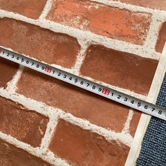 レンガ調のオシャレな壁紙/壁紙のりもセットで！の画像