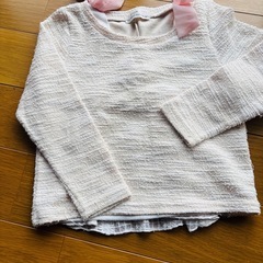 女児服110cm リボン付きの画像