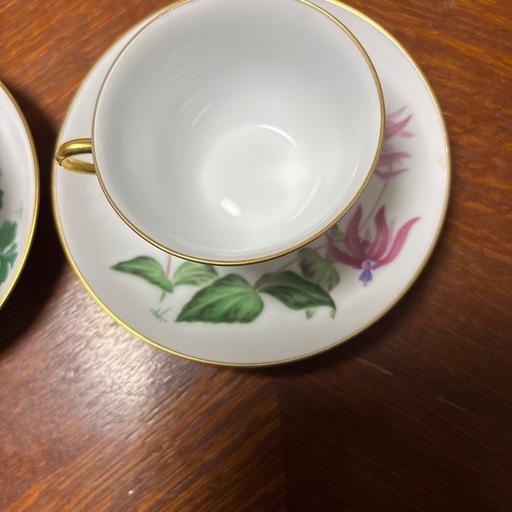 ブランド: 大倉陶園 (Okura Art China) シリーズ名: 日本の美しい花