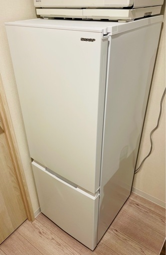シャープ 冷蔵庫 幅49.5cm 179L 両開き(つけかえどっちもドア) SJ-D18P-W マットホワイト 大容量冷凍室