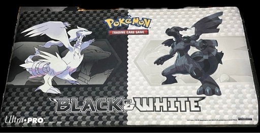 ポケモンカード　レシラム　ゼクロム　プレイマット等