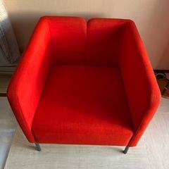IKEA   オレンジ　一人がけソファの画像