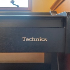 電子ピアノの画像