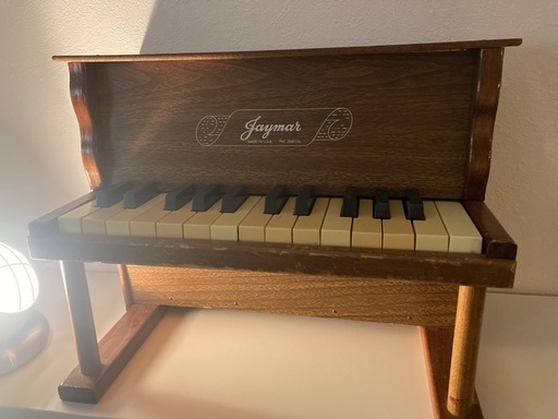 Jaymar 木製 ミニピアノ