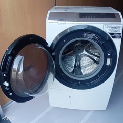 D108  送料設置無料    日立人気モデル　乾燥機能付き洗濯機　11㌔の画像