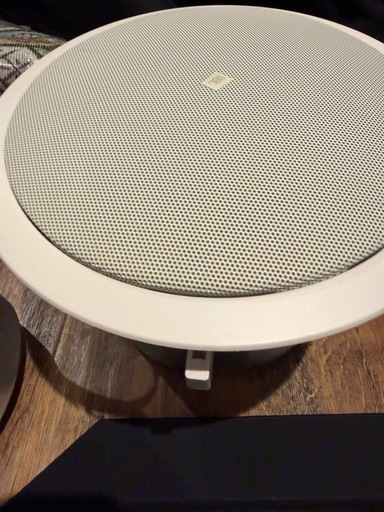 スピーカー