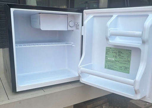 2023年製 】アイリスオーヤマ 冷蔵庫 42L PRC-B041DMミラー扉 (kp