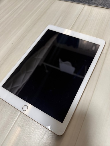 iPad 第5世代　32GB