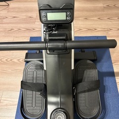 ダイエット用ローイングマシーンの画像