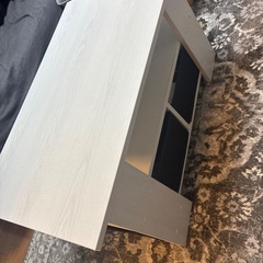 ローテーブル無料で譲ります🙆‍♀️🆓の画像