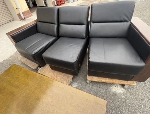 定価50万　コクヨ　応接セット　ブラック　3人掛　W1900　５点セット　PUレザー