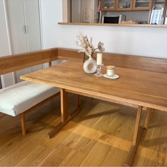 ナチュラルウッド ダイニングテーブルセットの画像