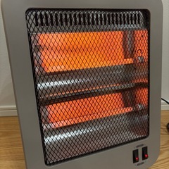 ✨極美品✨ハロゲンヒーター の画像