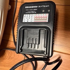 スティッククリーナー　掃除機の画像