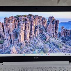 🎍NEC🌟Lavie🌟NS20AM🌟美品白🌟フルHD🌟SSD🌟WIN11🌟Office2021の画像