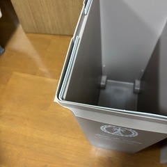 ごみ箱の画像