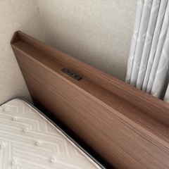 セミダブルベッド　フレーム＆マットレスセットの画像