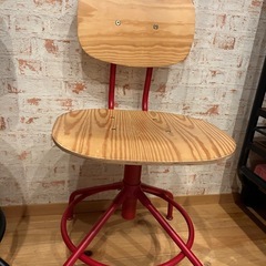 回転チェア　　椅子　1個500円　2個800円 の画像