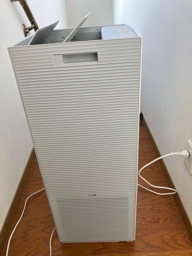 人気機種　ダイキン加湿ストリーマー空気清浄機 