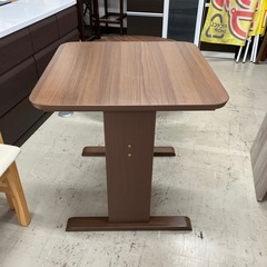 O 2601-486 ニトリ　ダイニングテーブル　中古美品の画像
