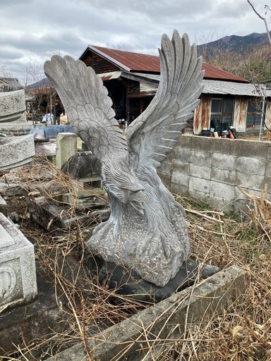 鷹の石彫刻 高さ約170cm 大型オブジェ 直接取引限定