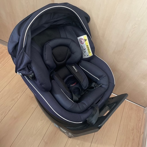 コンビ　回転式　isofix チャイルドシート　ネルーム  NF800