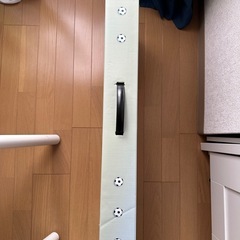 木製テーブルサッカーゲーム（フーズボール）70×37cmの画像