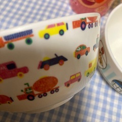 幼児用食器の画像