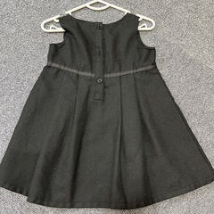 子供服 80 ワンピース 黒 西松屋の画像