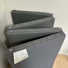 【1/29までの引き取り限定】快眠！高反発190N 腰に優しい折り畳みマットレス シングル 東京都府中市　早い者勝ちの画像