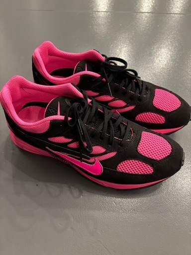 NIKE AIR GHOST RACER ピンク ブラック スニーカーPink Blast サイズ9.5  27.5cm