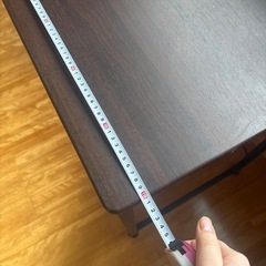 デスク、テーブルの画像