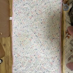 ベビーベッド用敷きパッドの画像