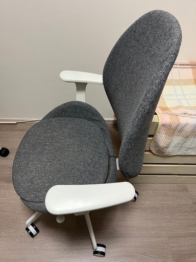 IKEA オフィスチェア　ハッテフィエル