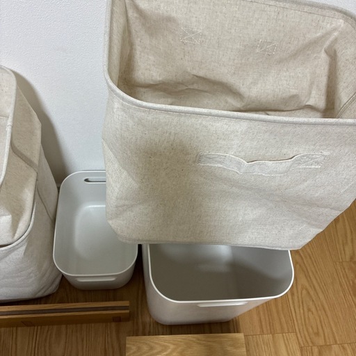 無印まとめ売り　木製小物収納6段　壁につけられる家具棚　長押　3連ハンガー　など
