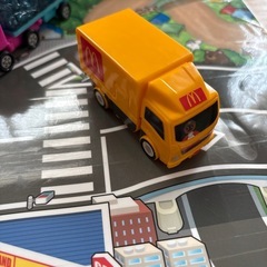 トミカ　ミニカー8台　マック　ハッピーセットの画像