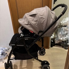 Aprica ベビーカーLuxuna Comfort(ラクーナコンフォート) の画像