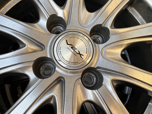【ほぼ未使用！】スタッドレスタイヤ　175/70R14　4本セット