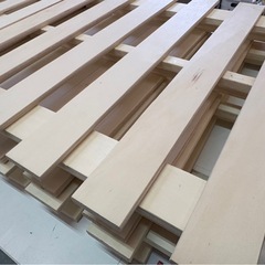 ニトリ ソルバ4 シングルベッド用 (ソルバ4/マットレス用) すのこ スノコ 連結すのこ   中古 ③の画像