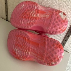 子ども用　キッズ　クロックス　サンダル　１２㎝　ピンク　の画像