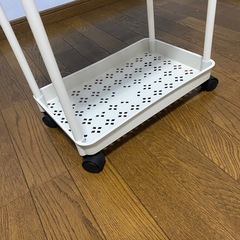 ◆ 白のキャスター付き3段ラック② ◆の画像