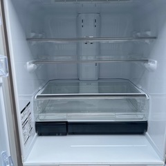 配送、設置可能です、比較綺麗な6ドア冷蔵庫ですの画像