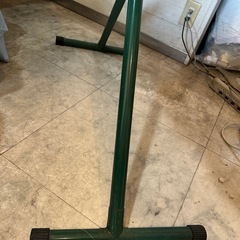 業務用アイロン台の画像