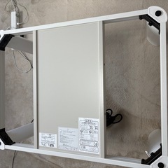 こたつテーブルの画像