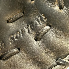 ソフトボール用ファーストミットの画像