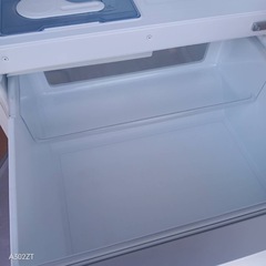 C070 送料設置無料　三菱　人気モデル　自動製氷機能付き大型冷蔵庫　335Lの画像