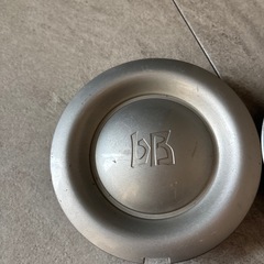 トヨタ純正ホイールセンターキャップ　bB 4枚の画像