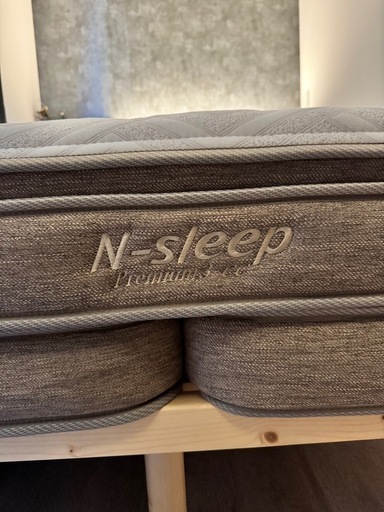 ニトリ　Nスリープ　クイーンサイズマットレス