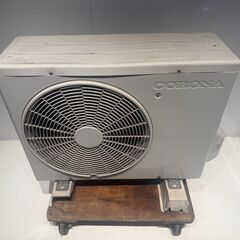320　CORONA　2022年製エアコン　6～8畳用　整備済みの画像