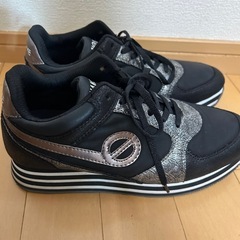 NO NAMEノーネイムスニーカー　レディース38の画像
